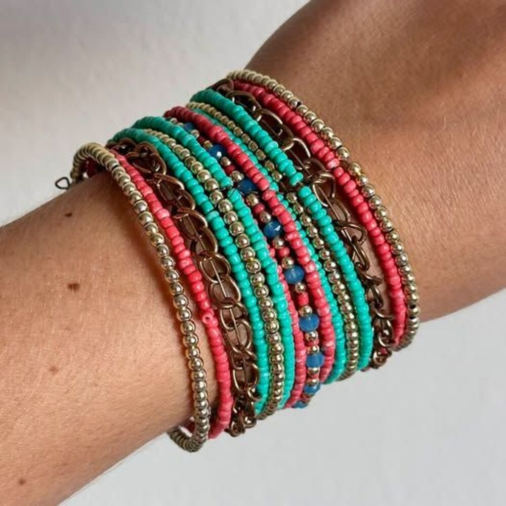 Boho Multi-Strand Seed Bead Wrap Bracelet – Coral, Turquoise & Gold Memory Wire